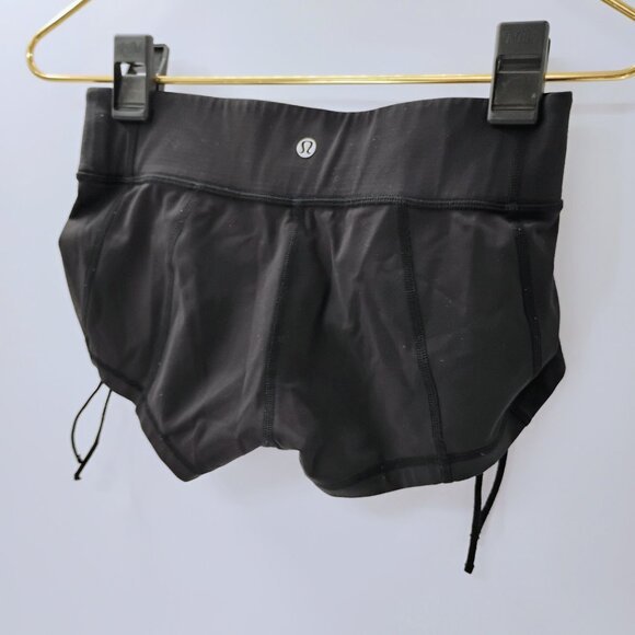 Lululemon Shorts Women 2 Black Mesh Over Miles Running Active Stretch Gym Logo - Picture 8 of 10